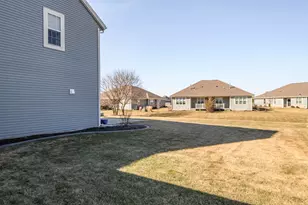 512 Westlawn Ave, Mukwonago, WI 53149 - Photo 57