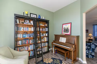 512  Westlawn Ave, Mukwonago, WI 53149 - Photo 9