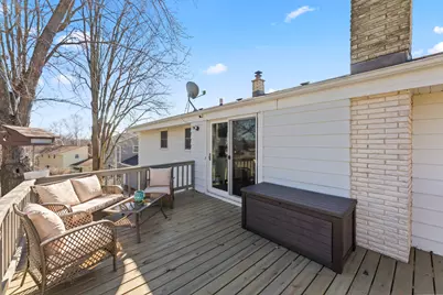 816  Magnolia Dr, Waukesha, WI 53188 - Photo 31