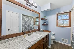 816 Magnolia Dr, Waukesha, WI 53188 - Photo 17