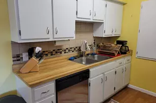 8322 W Howard Ave, Milwaukee, WI 53220 - Photo 13