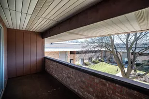 11936 W Mill Rd, Milwaukee, WI 53225 - Photo 19