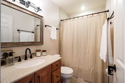 11936 W Mill Rd #9, Milwaukee, WI 53225 - Photo 21