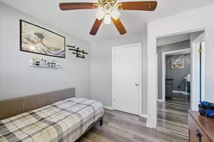 3631 S 81st St, Milwaukee, WI 53220 - Photo 17