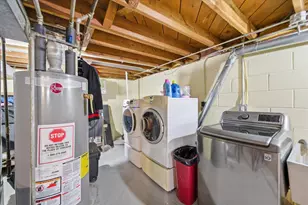 3631 S 81st St, Milwaukee, WI 53220 - Photo 23