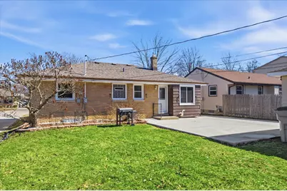 3631 S 81st St, Milwaukee, WI 53220 - Photo 25