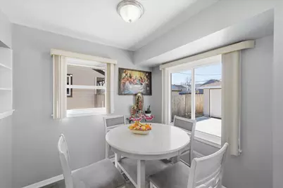 3631 S 81st St, Milwaukee, WI 53220 - Photo 11