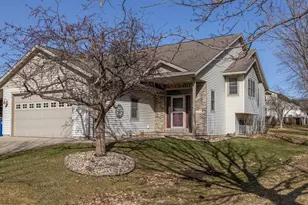 3767 Emerald Dr, Onalaska, WI 54650 - Photo 1