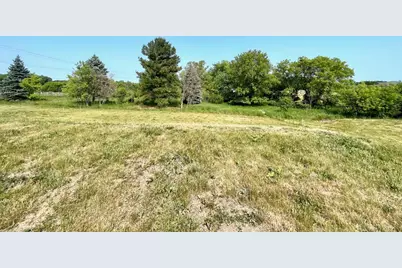 W206N17570  Hidden Creek Rd, Jackson, WI 53037 - Photo 9