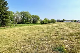 W206N17570 Hidden Creek Rd, Jackson, WI 53037 - Photo 1