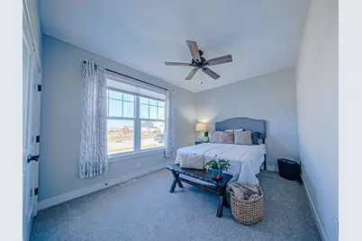 1533  Fay Ln, Oconomowoc, WI 53066 - Photo 23