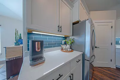 1533  Fay Ln, Oconomowoc, WI 53066 - Photo 7