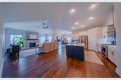 1533  Fay Ln, Oconomowoc, WI 53066 - Photo 15