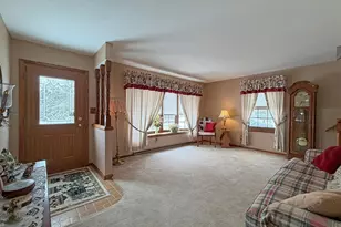 832 W Main St, Newburg, WI 53090 - Photo 7