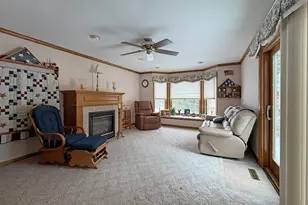 832 W Main St, Newburg, WI 53090 - Photo 19