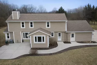 12918  Bell Rd, Racine, WI 53108 - Photo 23