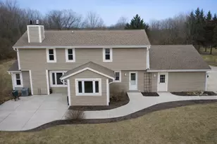 12918 Bell Rd, Racine, WI 53108 - Photo 23