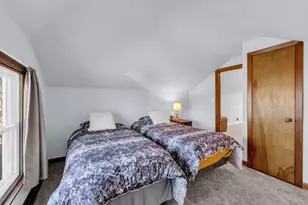 733 W Lawn Ave, Racine, WI 53405 - Photo 35