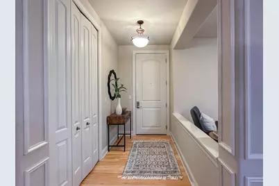 19185  Thomson Dr #204, Brookfield, WI 53045 - Photo 3