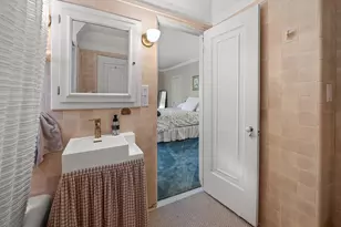 2835 N Lake Dr, Milwaukee, WI 53211 - Photo 27