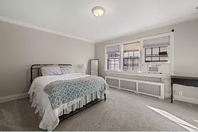 2835 N Lake Dr #2, Milwaukee, WI 53211 - Photo 19