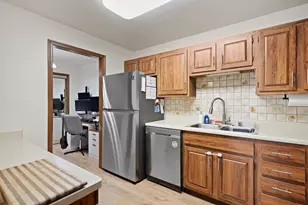 7209 57th Ave, Kenosha, WI 53142 - Photo 9