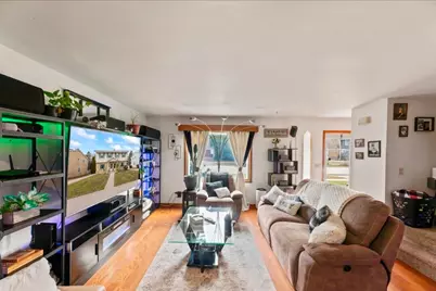 1558  White Rock Ave #1560, Waukesha, WI 53188 - Photo 5