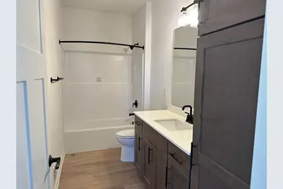 804  Viewpoint Ave, Waukesha, WI 53188 - Photo 11