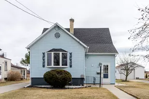 1401 S 31st St, Manitowoc, WI 54220 - Photo 15