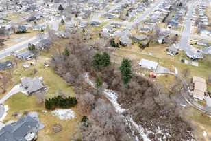 715 Lee Dr, West Salem, WI 54669 - Photo 39