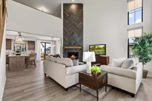 3817 White Oak Wy, Waukesha, WI 53188 - Photo 11