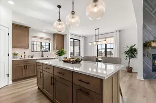 3817 White Oak Wy, Waukesha, WI 53188 - Photo 7