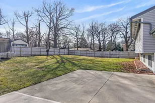 1819 W Mallory Ave, Milwaukee, WI 53221 - Photo 37