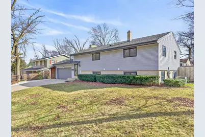 1819 W Mallory Ave, Milwaukee, WI 53221 - Photo 3