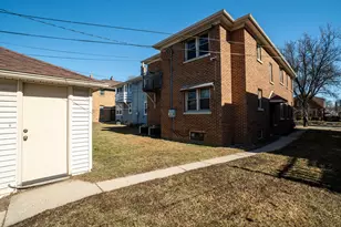 2787 N Sholes Ave, Milwaukee, WI 53210 - Photo 33