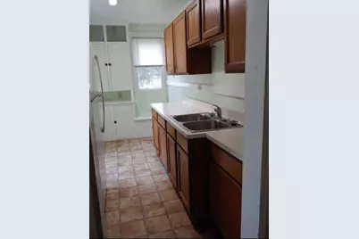 202 S School St, Mayville, WI 53050 - Photo 9