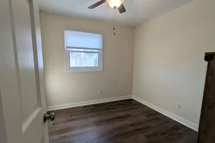 4125 Spruce St, Delavan, WI 53115 - Photo 9