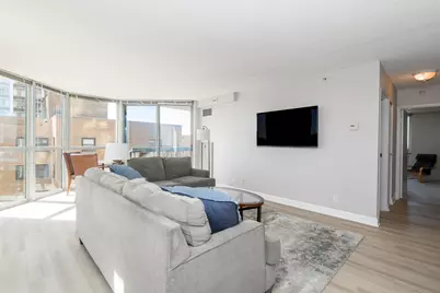 1660 N Prospect Ave #805, Milwaukee, WI 53202 - Photo 9