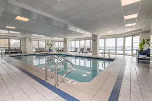 1660 N Prospect Ave, Milwaukee, WI 53202 - Photo 19