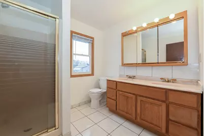 9335 W County Line Rd #9325, Milwaukee, WI 53224 - Photo 15