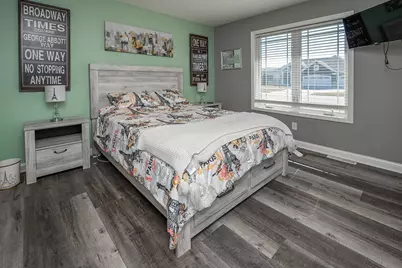 738  Willow Bend Dr, Racine, WI 53185 - Photo 27