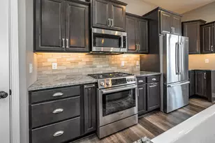 738 Willow Bend Dr, Racine, WI 53185 - Photo 13