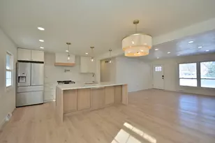 2106 Murphy Woods Rd, Beloit, WI 53511 - Photo 13