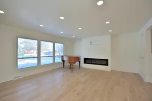 2106 Murphy Woods Rd, Beloit, WI 53511 - Photo 3