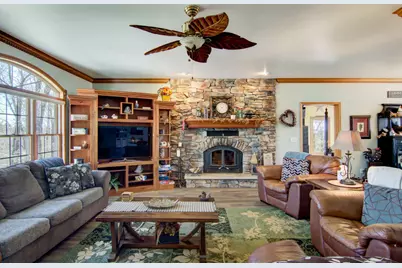 W10753  Hannon Rd, Adams, WI 54615 - Photo 11