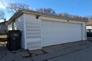 2470 S 62nd St, West Allis, WI 53219 - Photo 3