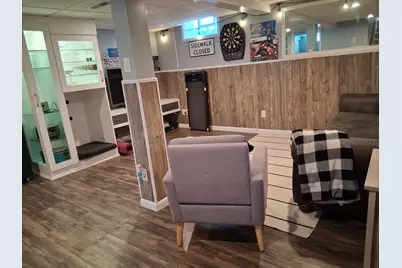 2470 S 62nd St, West Allis, WI 53219 - Photo 9