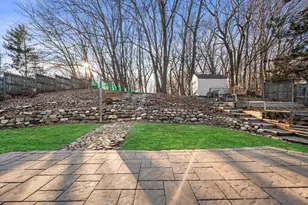 1130 Green Tree Rd, West Bend, WI 53090 - Photo 35