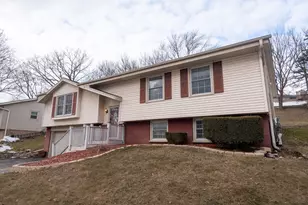 1926 Madison St, Waukesha, WI 53188 - Photo 37