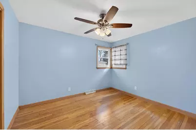 807  79th St, Kenosha, WI 53143 - Photo 13